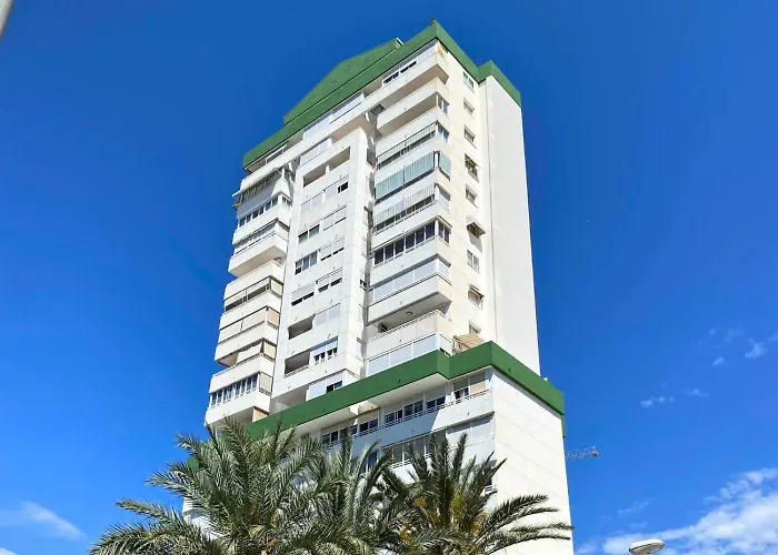Miranda 3 Poniente Beach